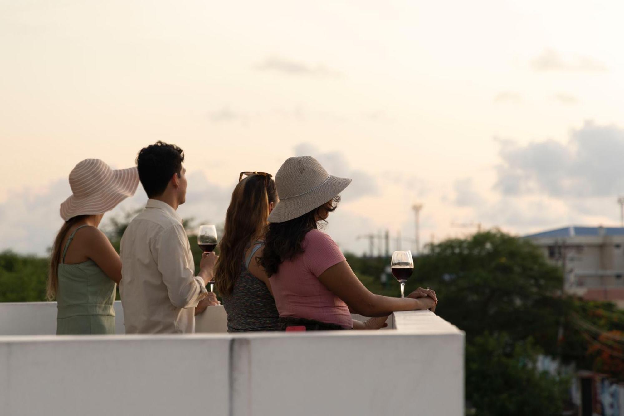 Galapagos Planet Hotel Пуэрто-Бакерисо-Морено Экстерьер фото